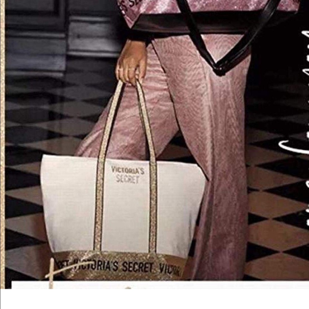 NEW** VS TOTEBAG